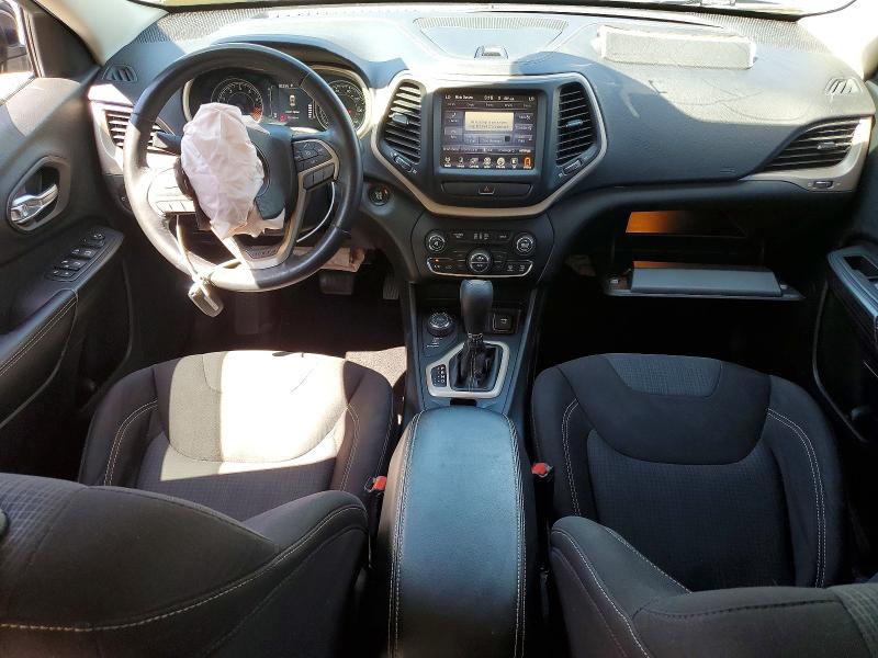 60137126 :رقم المزاد ، 1C4PJMCS7FW768399 vin ، 2015 Jeep Cherokee مزاد بيع