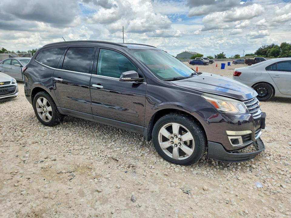 61050436 :رقم المزاد ، 1GNKRGKD7HJ324583 vin ، 2017 Chevrolet Traverse مزاد بيع