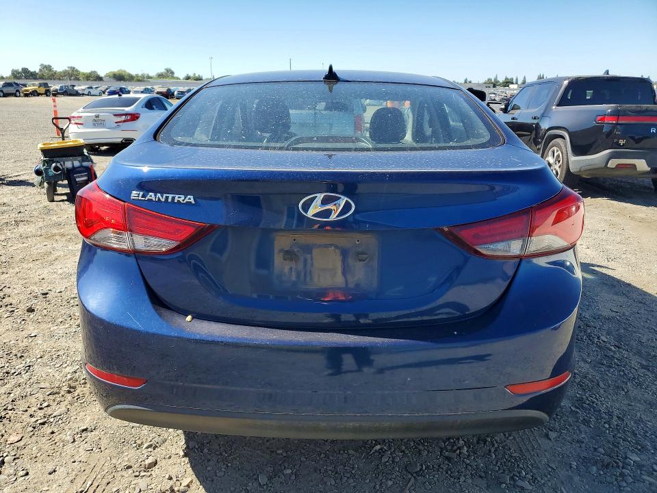 Продажа на аукционе авто 2016 Hyundai Elantra, vin: 5NPDH4AE2GH715869, номер лота: 61629086