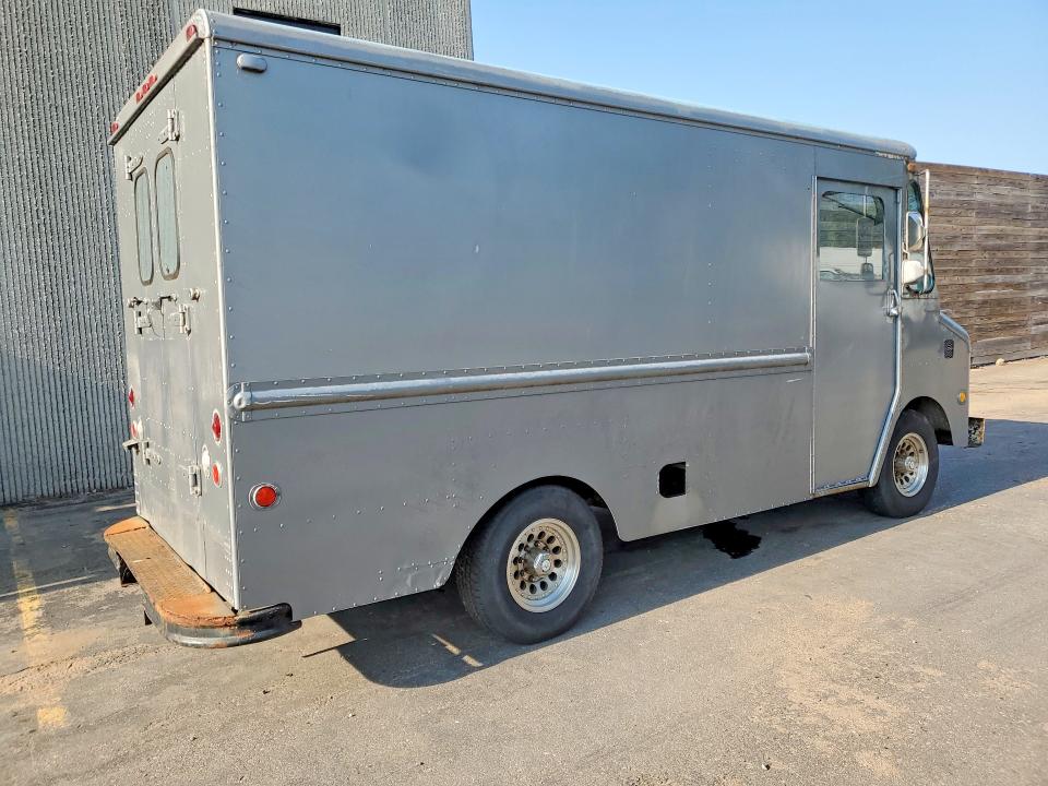 62300936 :رقم المزاد ، PS329F829831 vin ، 1969 Chevrolet P30 مزاد بيع