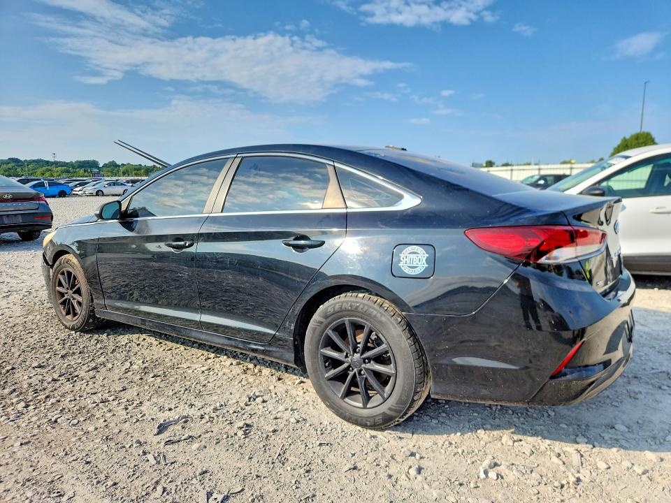62035156 :رقم المزاد ، 5NPE24AF2JH652343 vin ، 2018 Hyundai Sonata مزاد بيع