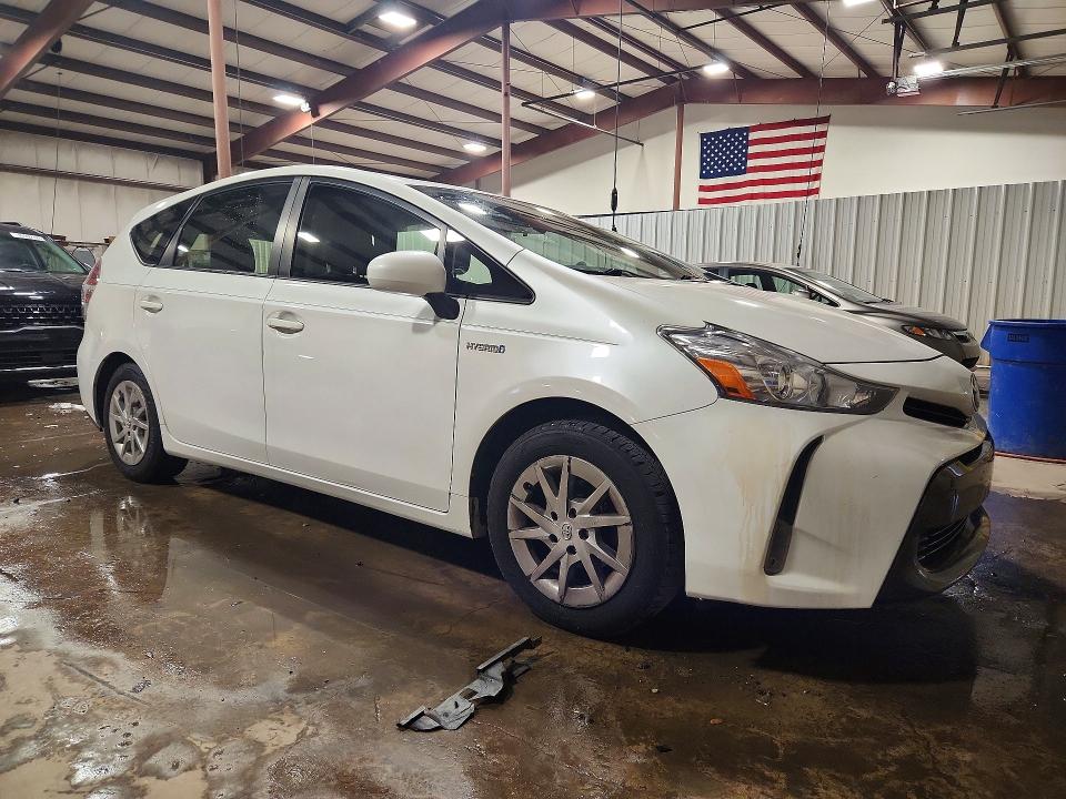 60433446 :رقم المزاد ، JTDZN3EU2GJ055138 vin ، 2016 Toyota Prius V مزاد بيع