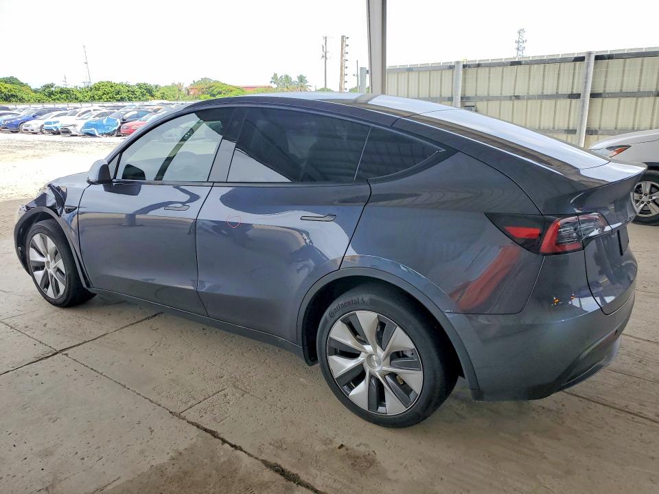 60681596 :رقم المزاد ، 7SAYGAEE1PF662788 vin ، 2023 Tesla Model Y مزاد بيع