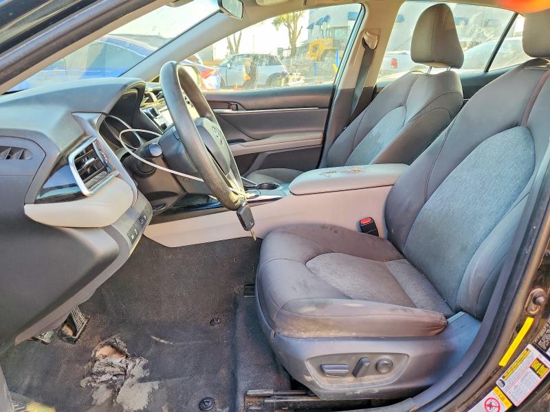 2018 Toyota Camry მანქანა იყიდება აუქციონზე, vin: 4T1B11HK8JU579231, აუქციონის ნომერი: 60675426