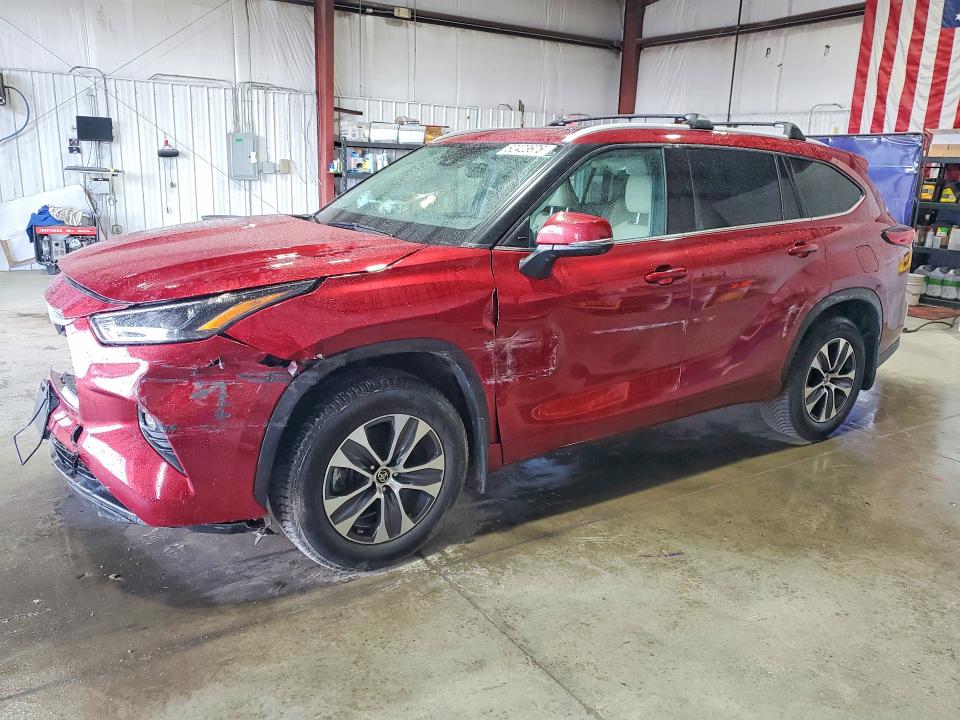 Aukcja sprzedaży 2022 Toyota Highlander, vin: 5TDGZRBH6NS224048, numer aukcji: 62423676
