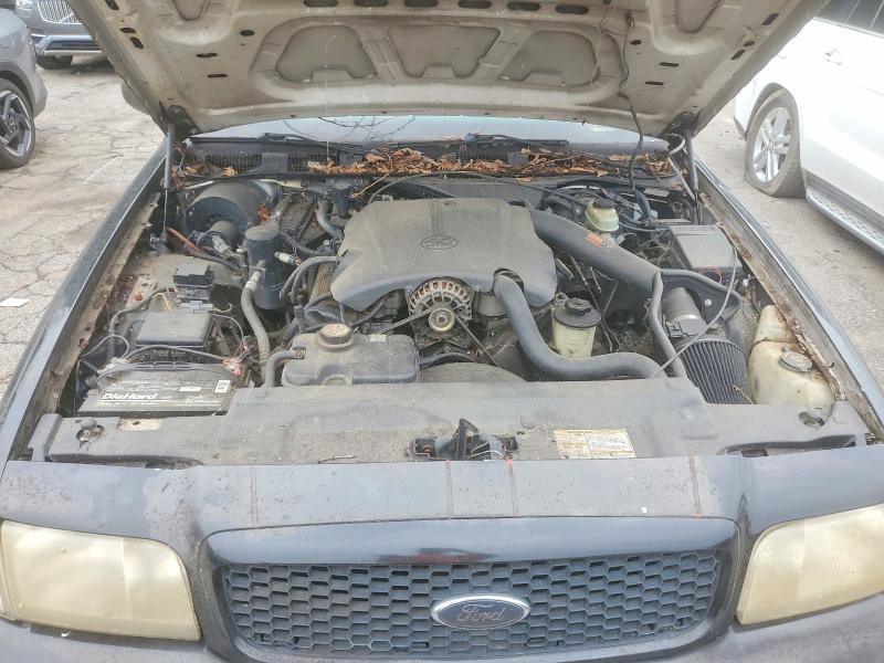Продажа на аукционе авто 2002 Ford Crown Victoria, vin: 2FAFP71W92X129446, номер лота: 62512816