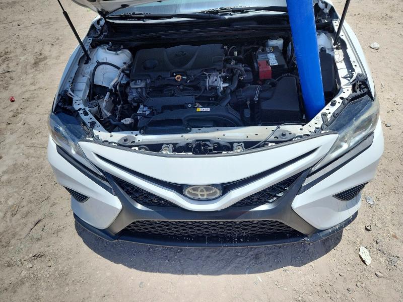 60850196 :رقم المزاد ، 4T1B11HK9KU175937 vin ، 2019 Toyota Camry مزاد بيع