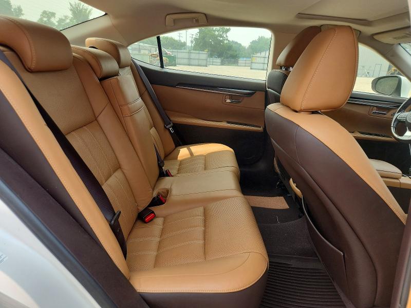 61501266 :رقم المزاد ، JTHBK1GG0G2241310 vin ، 2016 Lexus Es مزاد بيع