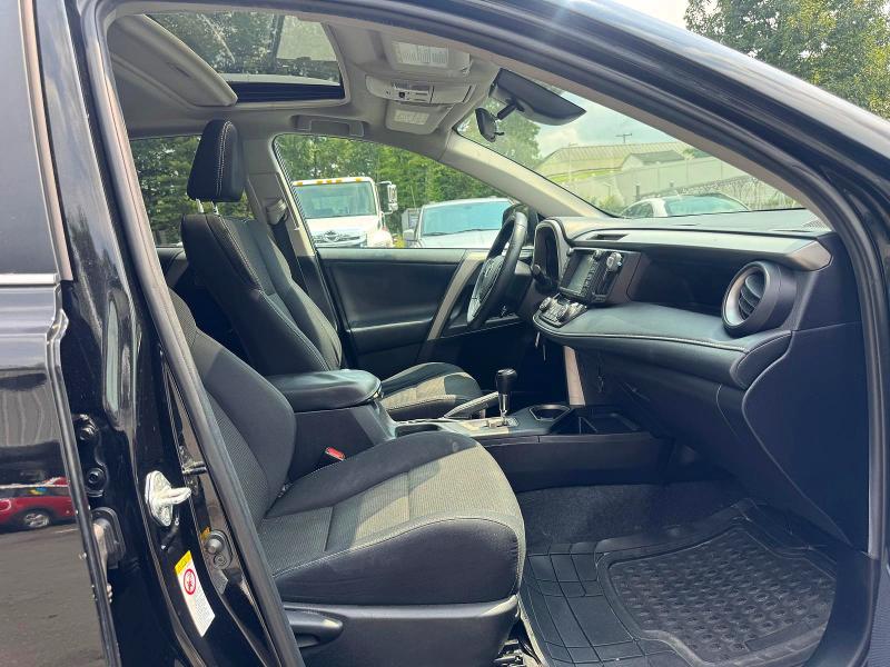 Aukcja sprzedaży 2017 Toyota Rav4, vin: 2T3RFREV5HW550218, numer aukcji: 63326286