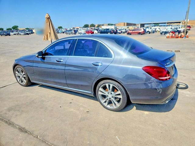 61478206 :رقم المزاد ، 55SWF4JB0FU045285 vin ، 2015 Mercedes-benz C مزاد بيع