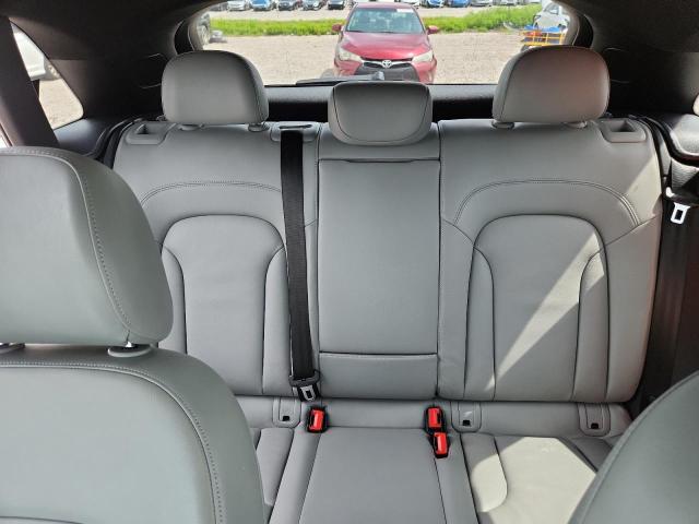 61577976 :رقم المزاد ، WA1BCCFS0JR023943 vin ، 2018 Audi Q3 مزاد بيع