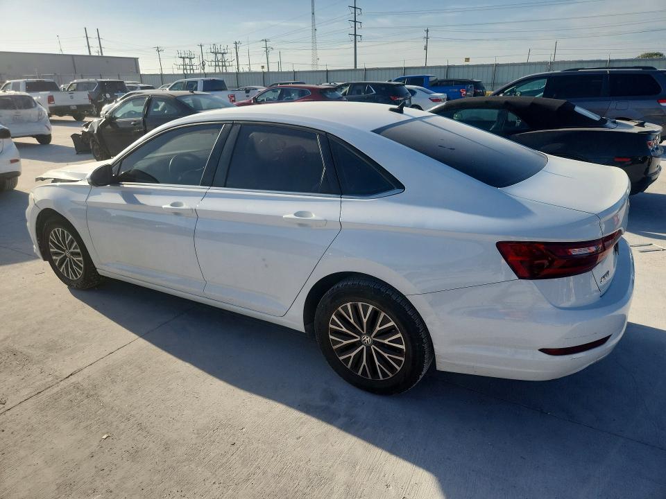 62906346 :رقم المزاد ، 3VWC57BU6MM013276 vin ، 2021 Volkswagen Jetta مزاد بيع