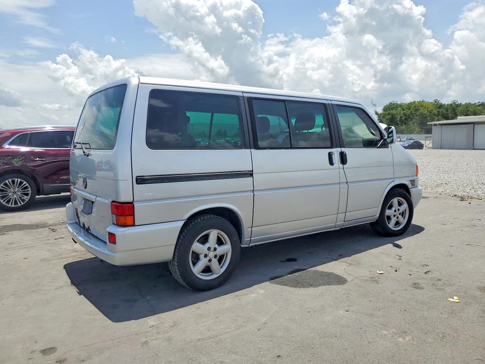 60559806 :رقم المزاد ، WV2MB47033H034157 vin ، 2003 Volkswagen Eurovan مزاد بيع