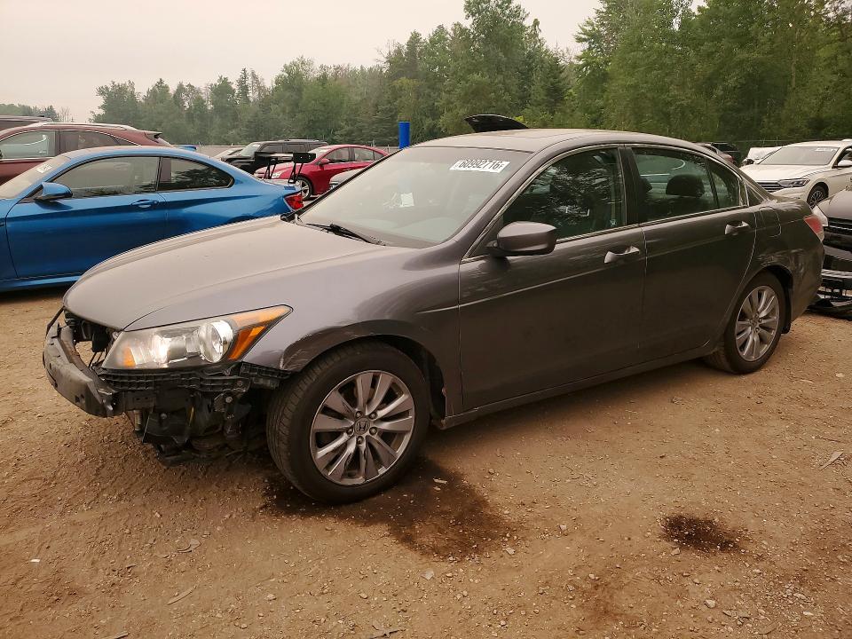 2011 Honda Accord მანქანა იყიდება აუქციონზე, vin: 1HGCP2F86BA800298, აუქციონის ნომერი: 60992716