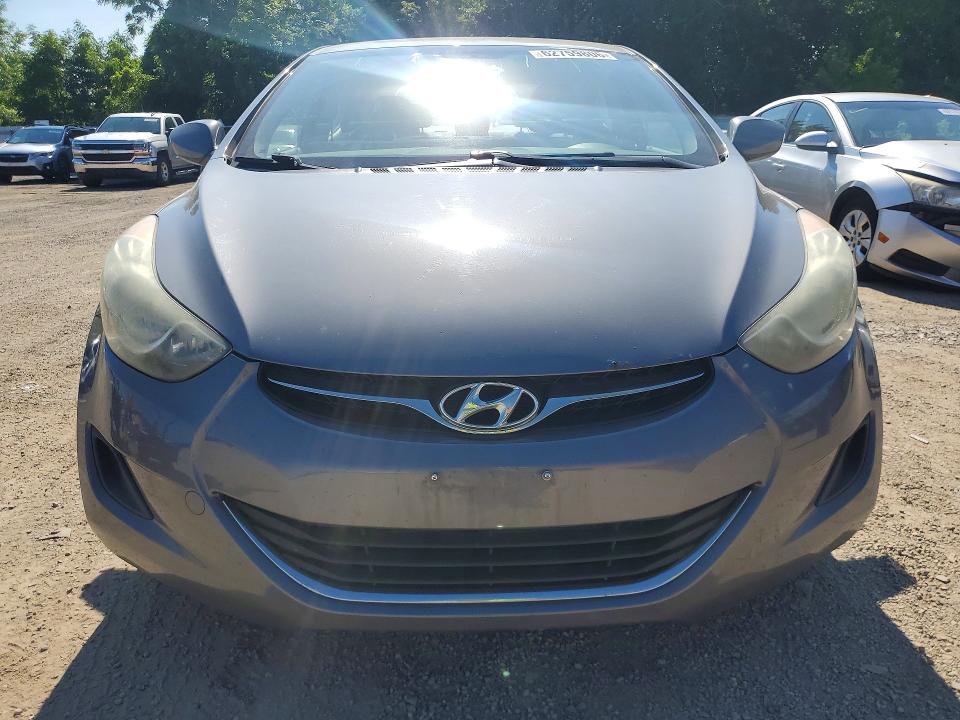 2011 Hyundai Elantra მანქანა იყიდება აუქციონზე, vin: 5NPDH4AE7BH027794, აუქციონის ნომერი: 62759806