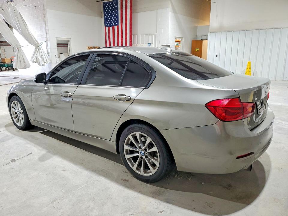 2017 Bmw 320 მანქანა იყიდება აუქციონზე, vin: WBA8E5G35HNU43404, აუქციონის ნომერი: 63319746