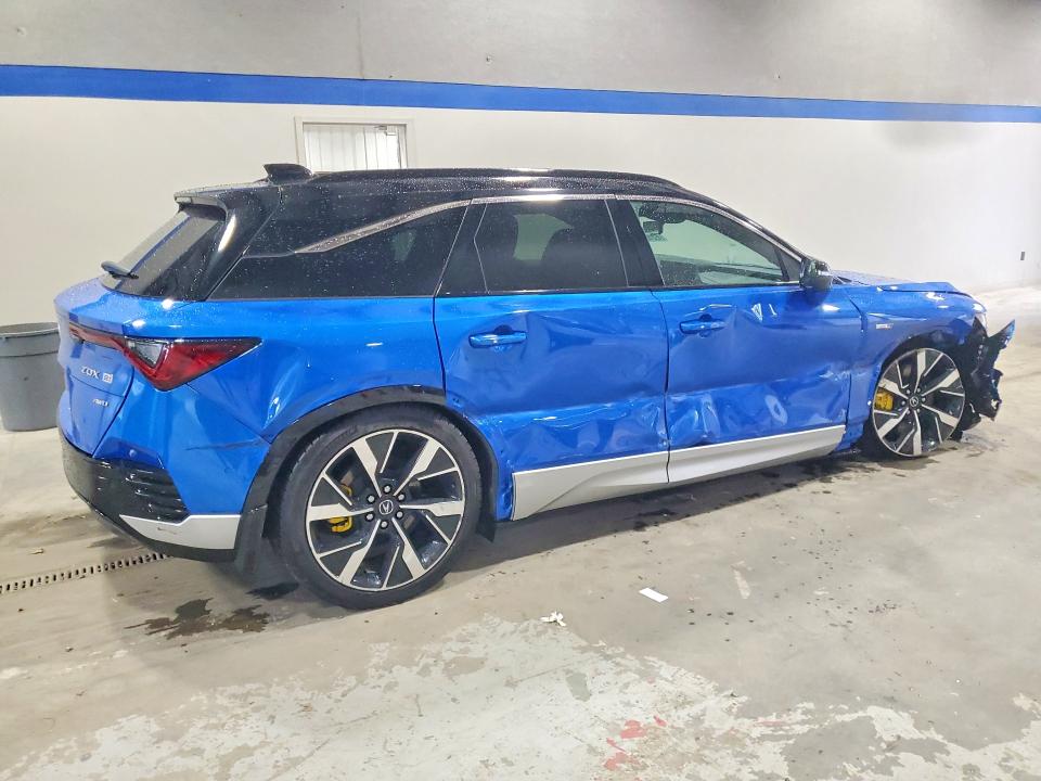 Auction sale of the 2024 Acura Zdx, vin: 4W5XHPRL9RZ517421, lot number: 62105276