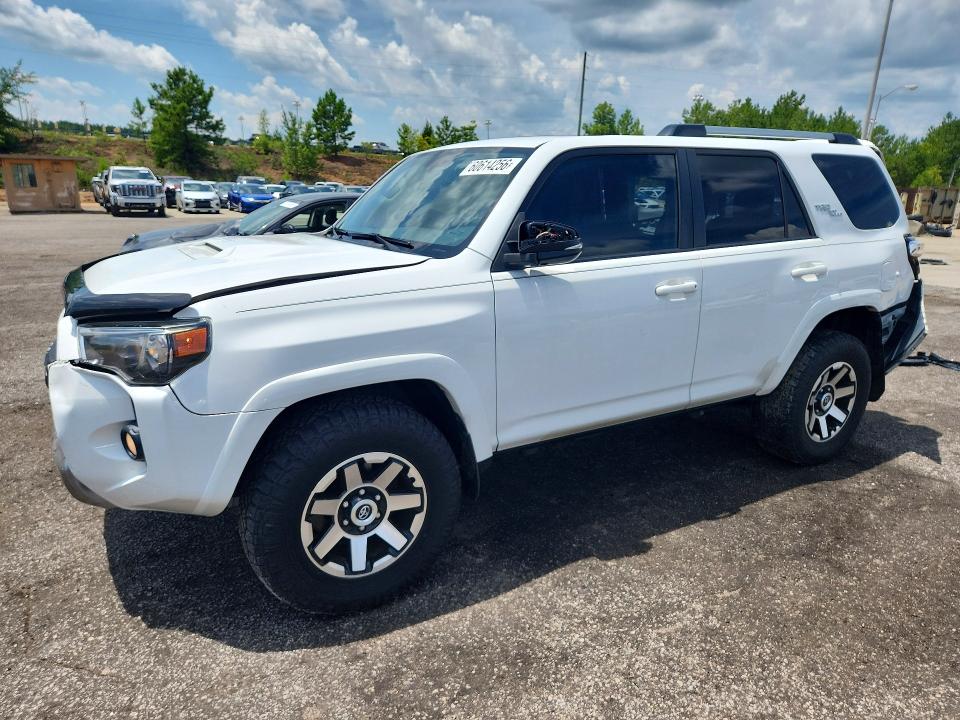 60614256 :رقم المزاد ، JTEBU5JR5H5445027 vin ، 2017 Toyota 4runner مزاد بيع