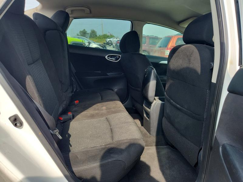 2015 Nissan Sentra მანქანა იყიდება აუქციონზე, vin: 3N1AB7AP8FY339254, აუქციონის ნომერი: 61770426