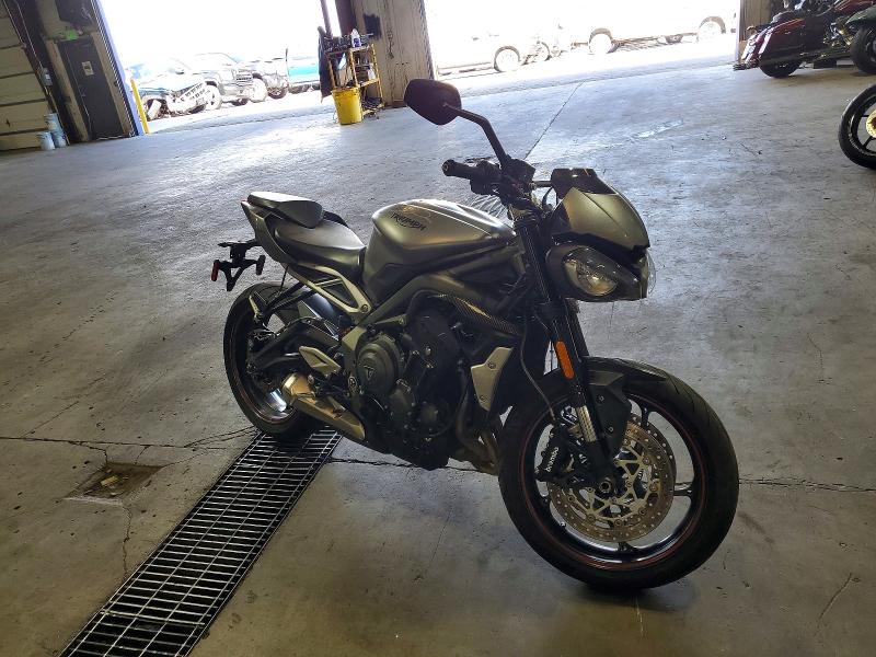 62804436 :رقم المزاد ، SMTA544D2NTAY3452 vin ، 2022 Triumph Motorcycle Street Triple مزاد بيع