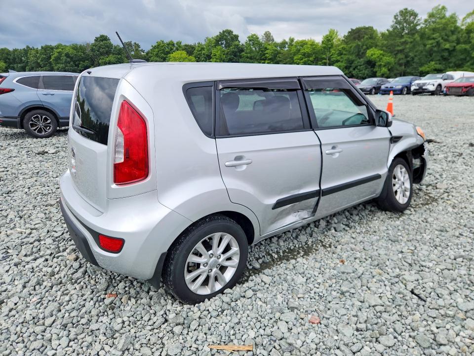 60433206 :رقم المزاد ، KNDJT2A62D7769428 vin ، 2013 Kia Soul مزاد بيع