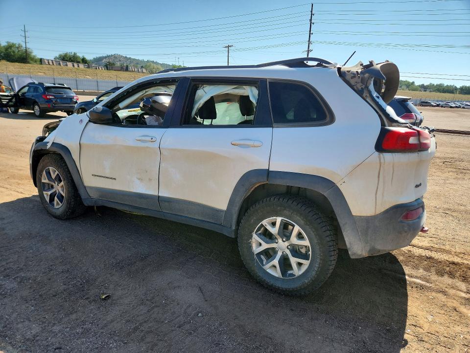 59392936 :رقم المزاد ، 1C4PJMBS9EW317023 vin ، 2014 Jeep Cherokee مزاد بيع