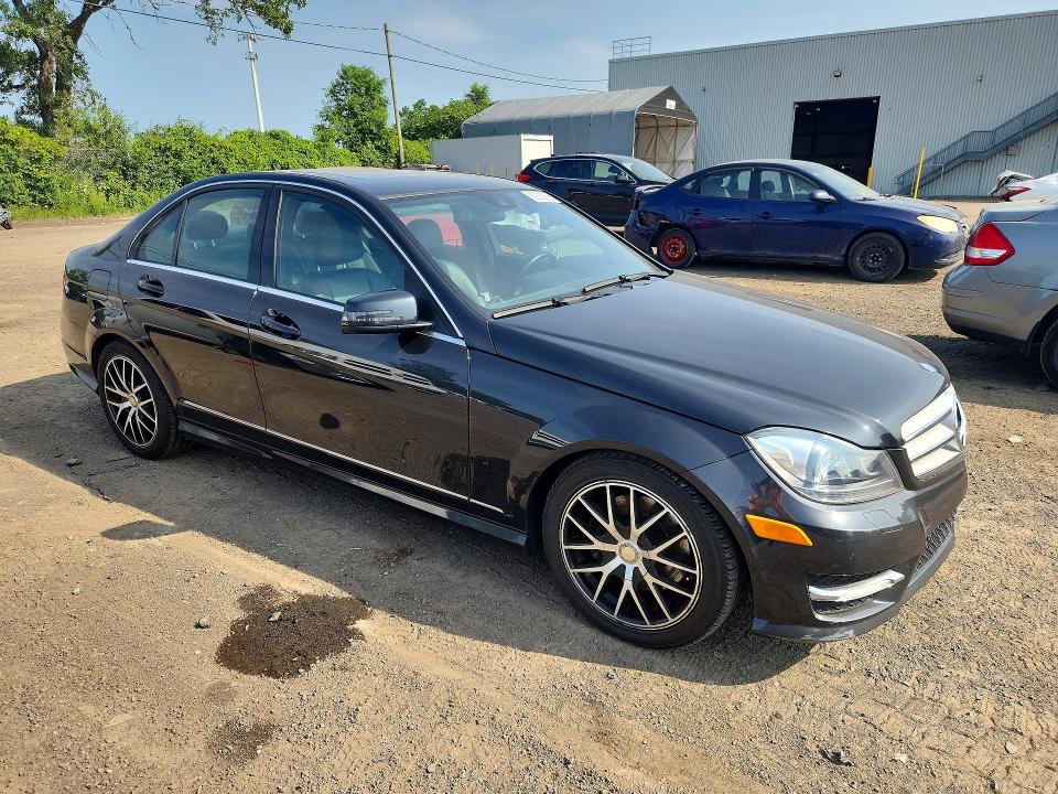 Продаж на аукціоні авто 2012 Mercedes-benz C, vin: WDDGF8BB6CA719607, номер лоту: 62339936