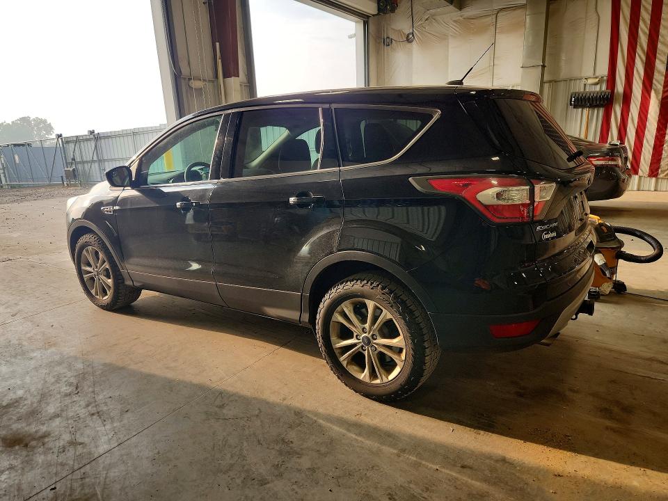 2017 Ford Escape მანქანა იყიდება აუქციონზე, vin: 1FMCU9G94HUD37068, აუქციონის ნომერი: 61793586