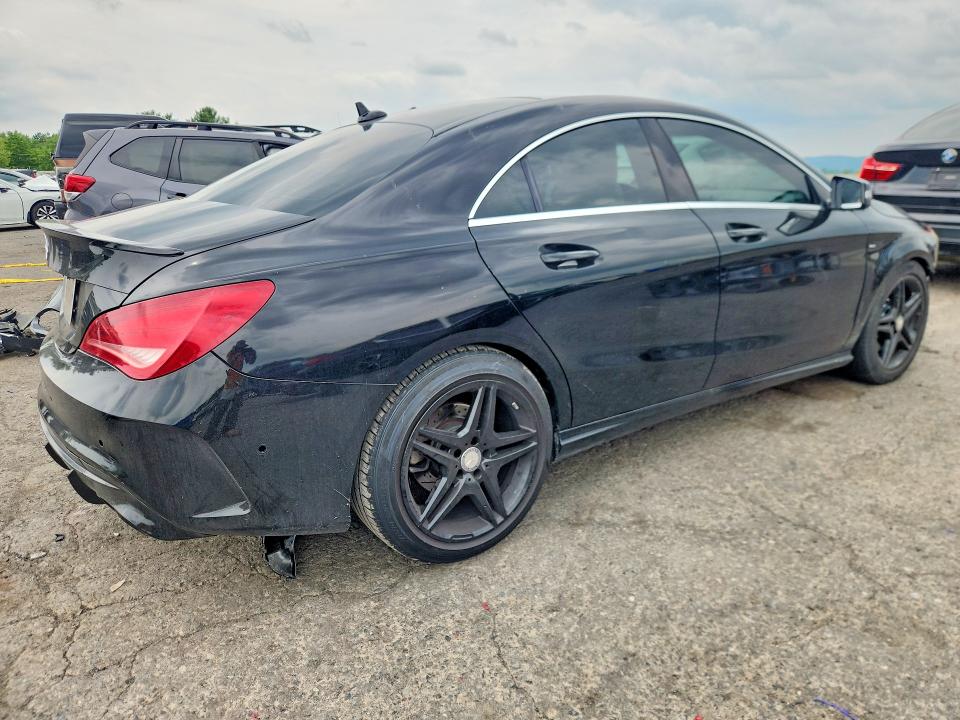 60672176 :رقم المزاد ، WDDSJ4EB5EN068611 vin ، 2014 Mercedes-benz Cla مزاد بيع