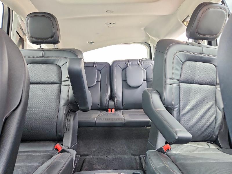 Продажа на аукционе авто 2025 Lincoln Aviator, vin: 5LM5J7XC8SGL08810, номер лота: 62630166