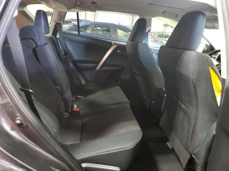 Продаж на аукціоні авто 2018 Toyota Rav4, vin: JTMRFREV5JD254375, номер лоту: 61982146