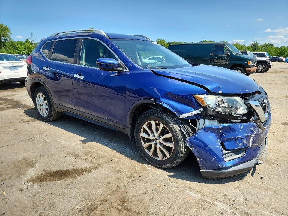 Продаж на аукціоні авто 2017 Nissan Rogue, vin: 5N1AT2MV9HC791910, номер лоту: 62506756