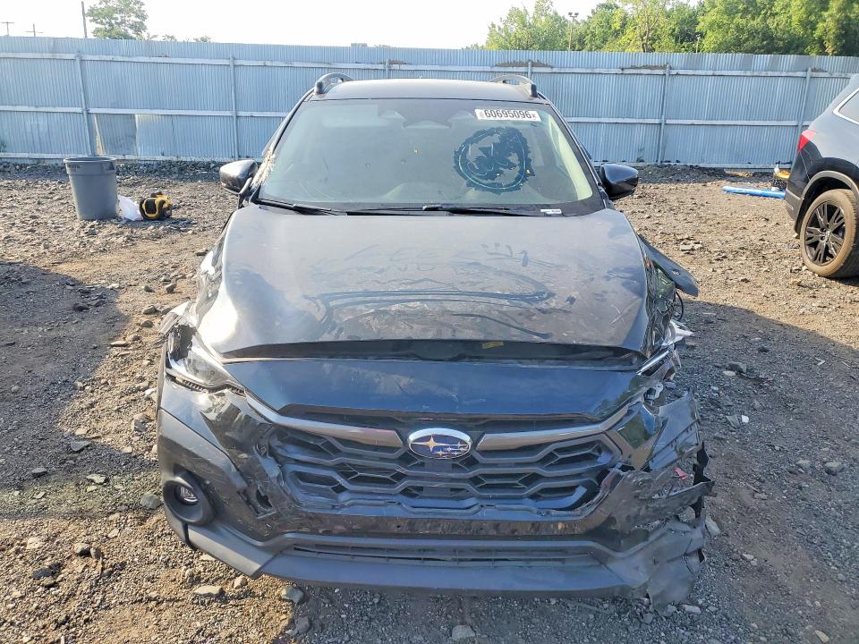 60695096 :رقم المزاد ، JF2GUHDCXS8216983 vin ، 2025 Subaru Crosstrek مزاد بيع