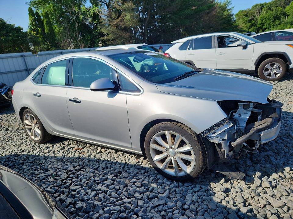 61734746 :رقم المزاد ، 1G4PS5SK3E4110444 vin ، 2014 Buick Verano مزاد بيع