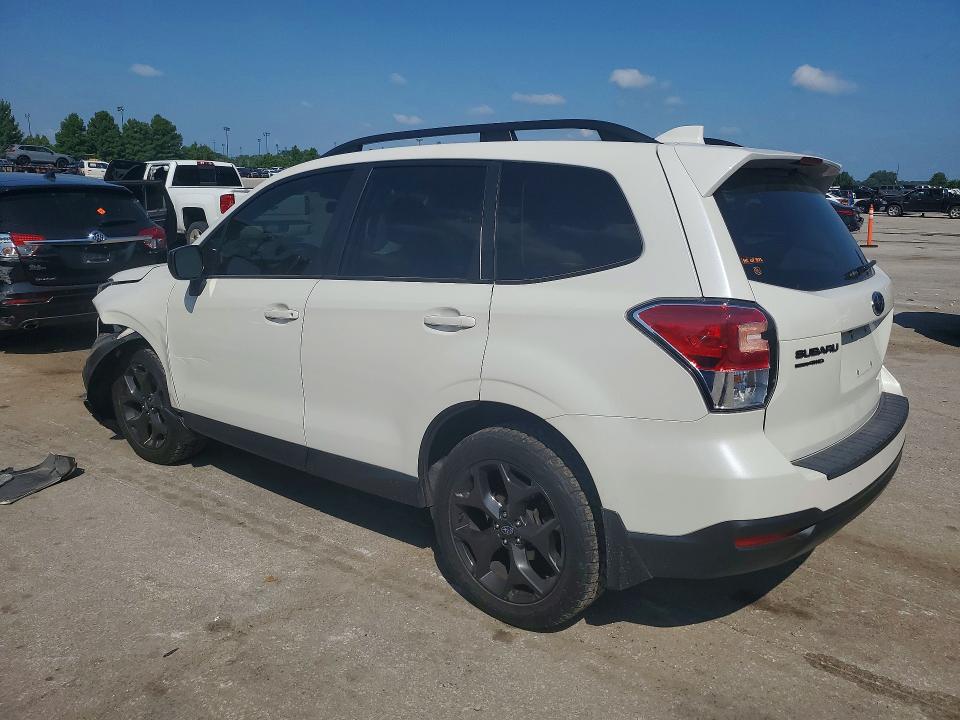 2018 Subaru Forester მანქანა იყიდება აუქციონზე, vin: JF2SJAGC5JH566977, აუქციონის ნომერი: 61586136
