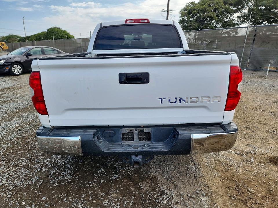 Aukcja sprzedaży 2017 Toyota Tundra, vin: 5TFEY5F1XHX225864, numer aukcji: 61569676