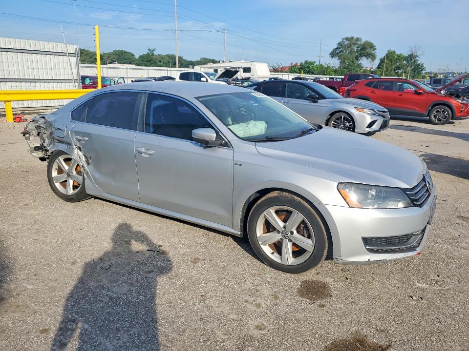 2014 Volkswagen Passat მანქანა იყიდება აუქციონზე, vin: 1VWAS7A34EC031173, აუქციონის ნომერი: 59888686