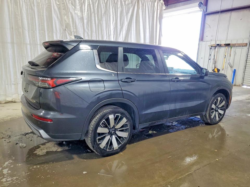2025 Mitsubishi Outlander მანქანა იყიდება აუქციონზე, vin: JA4J4VA84SZ015183, აუქციონის ნომერი: 62665096