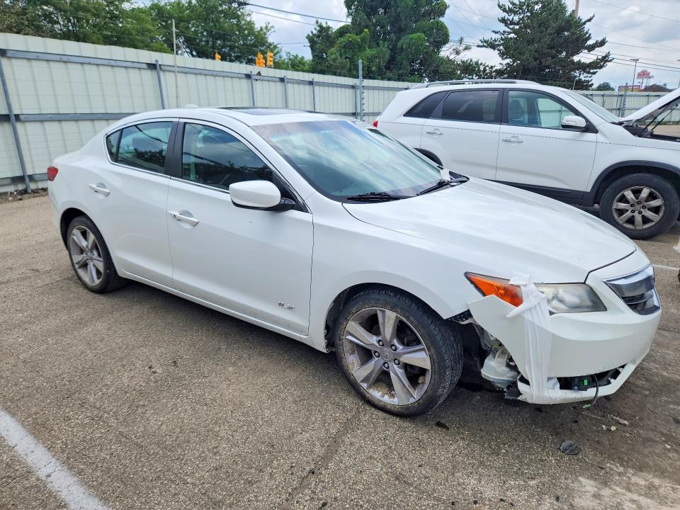60149736 :رقم المزاد ، 19VDE1F53DE010703 vin ، 2013 Acura Ilx مزاد بيع
