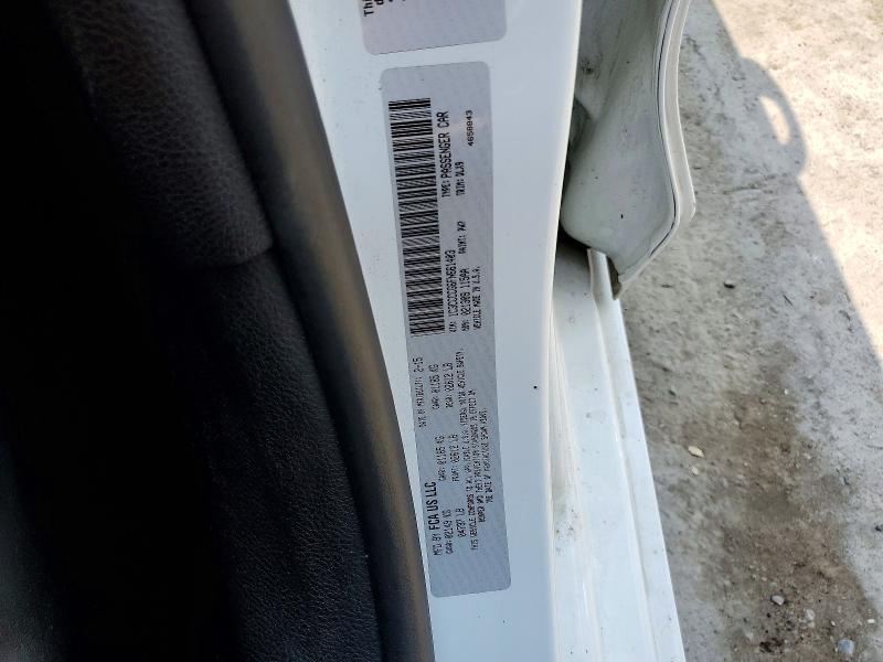 62983166 :رقم المزاد ، 1C3CCCCG6FN661403 vin ، 2015 Chrysler 200 مزاد بيع