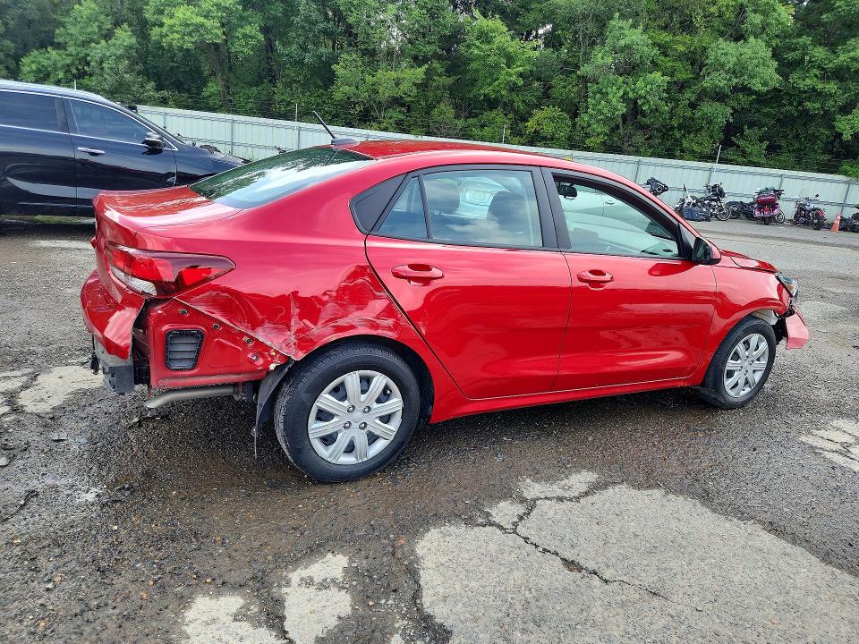 2022 Kia Rio მანქანა იყიდება აუქციონზე, vin: 3KPA24AD9NE505704, აუქციონის ნომერი: 61243006
