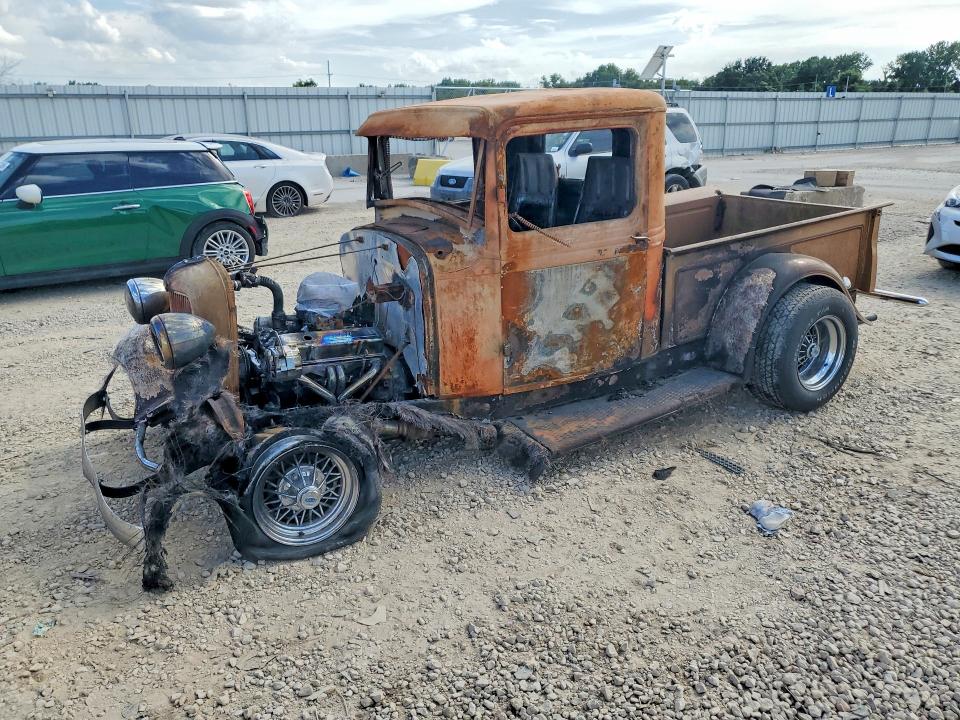 1933 Ford Uk მანქანა იყიდება აუქციონზე, vin: DR133260M0, აუქციონის ნომერი: 56466376