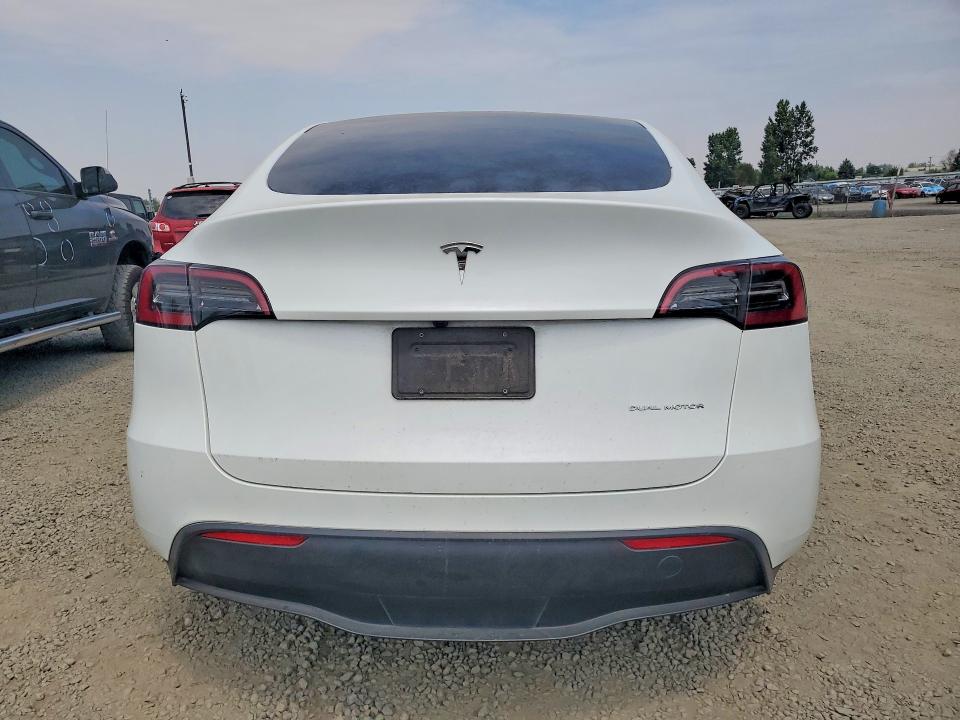 Aukcja sprzedaży 2025 Tesla Model Y, vin: 7SAYGDEE8SF215952, numer aukcji: 61781456