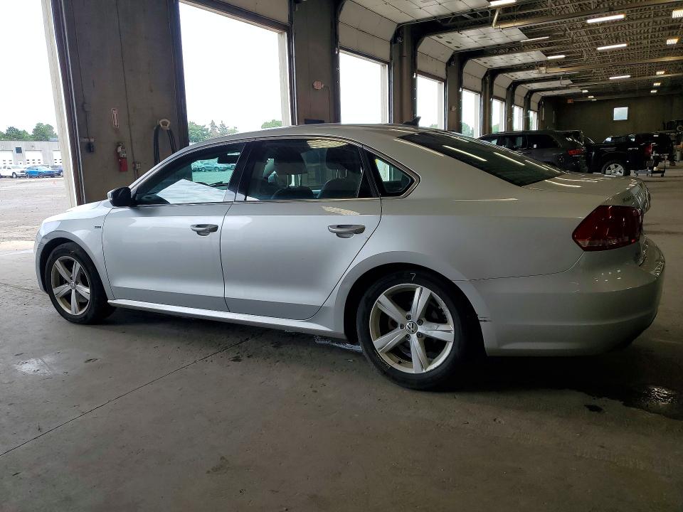 2015 Volkswagen Passat მანქანა იყიდება აუქციონზე, vin: 1VWAT7A31FC114607, აუქციონის ნომერი: 59618006