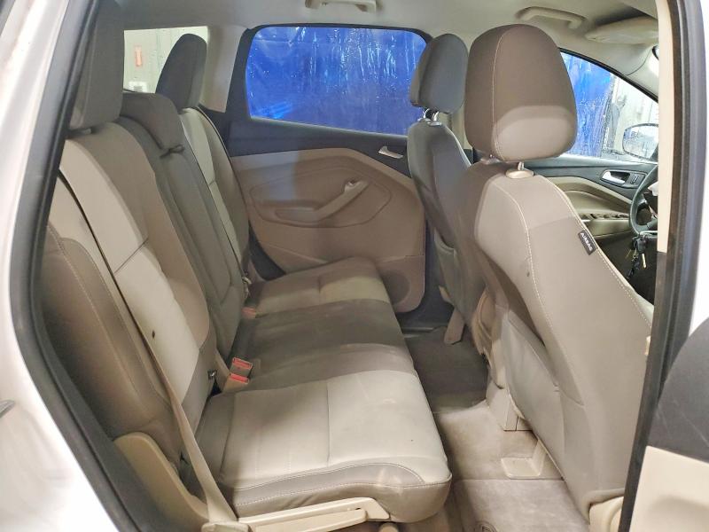 2014 Ford Escape მანქანა იყიდება აუქციონზე, vin: 1FMCU9GXXEUB65543, აუქციონის ნომერი: 62710346