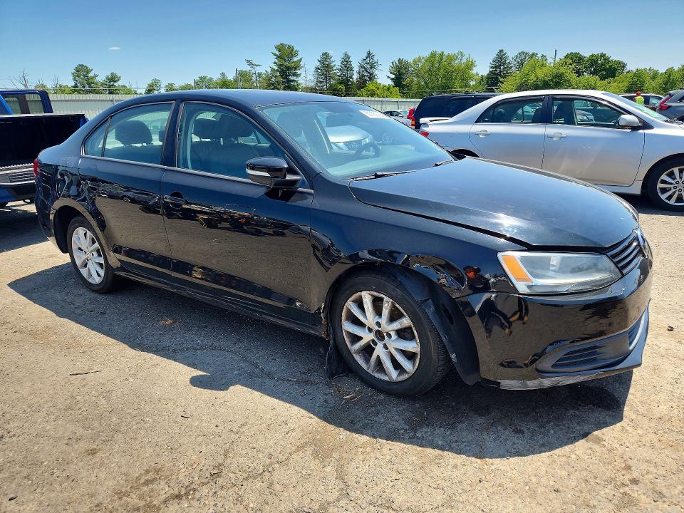 61430066 :رقم المزاد ، 3VWDP7AJ2CM338737 vin ، 2012 Volkswagen Jetta مزاد بيع