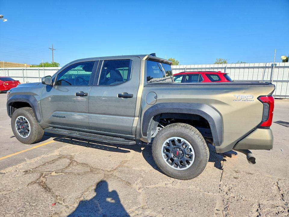 2025 Toyota Tacoma მანქანა იყიდება აუქციონზე, vin: 3TMLB5JN4SM207229, აუქციონის ნომერი: 60418736