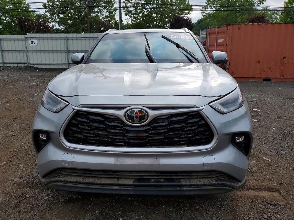 Продажа на аукционе авто 2025 Toyota Highlander Hybrid, vin: 5TDKBRCH6SS676994, номер лота: 62964466