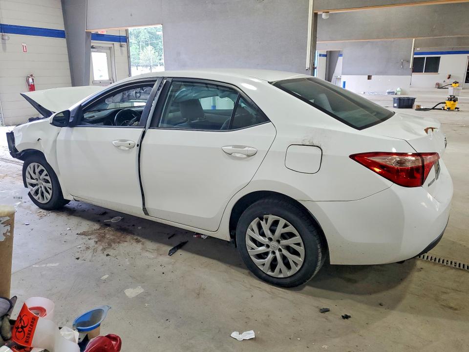 62898296 :رقم المزاد ، 2T1BURHE8HC889066 vin ، 2017 Toyota Corolla مزاد بيع