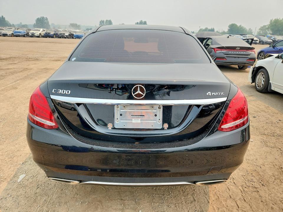60737986 :رقم المزاد ، 55SWF4KB7FU000763 vin ، 2015 Mercedes-benz C مزاد بيع